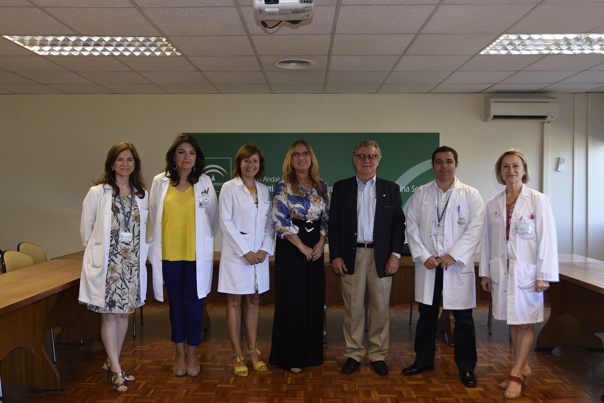 El Colegio de Médicos y el Hospital Reina Sofía firman un acuerdo para la promoción de la salud en Córdoba