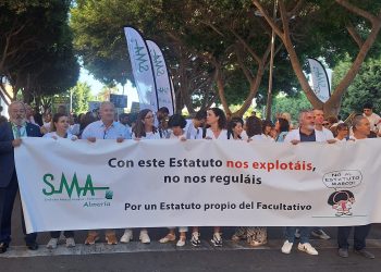 El Colegio de Médicos de Almería se suma a la manifestación y concentración contra el Estatuto Marco