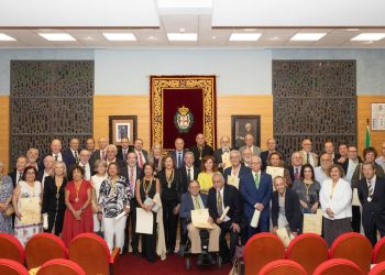 El Colegio de Médicos de Almería celebra el Acto Homenaje a 46 nuevos Colegiados Honoríficos
