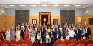 El Colegio de Médicos de Almería celebra el Acto Homenaje a 46 nuevos Colegiados Honoríficos